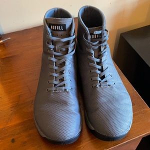 High top NOBULL Project trainers. Size 13.